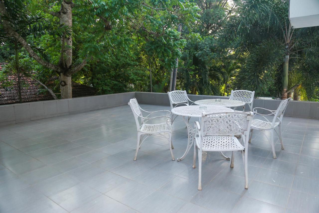 Milano Tourist Rest Hotel Anuradhapura Kültér fotó