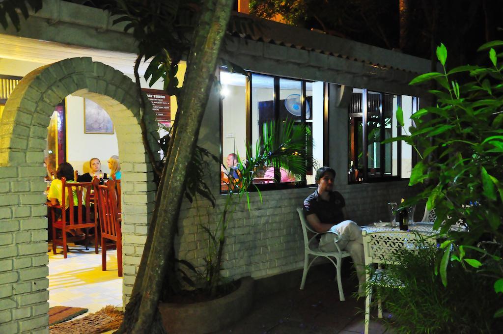 Milano Tourist Rest Hotel Anuradhapura Kültér fotó