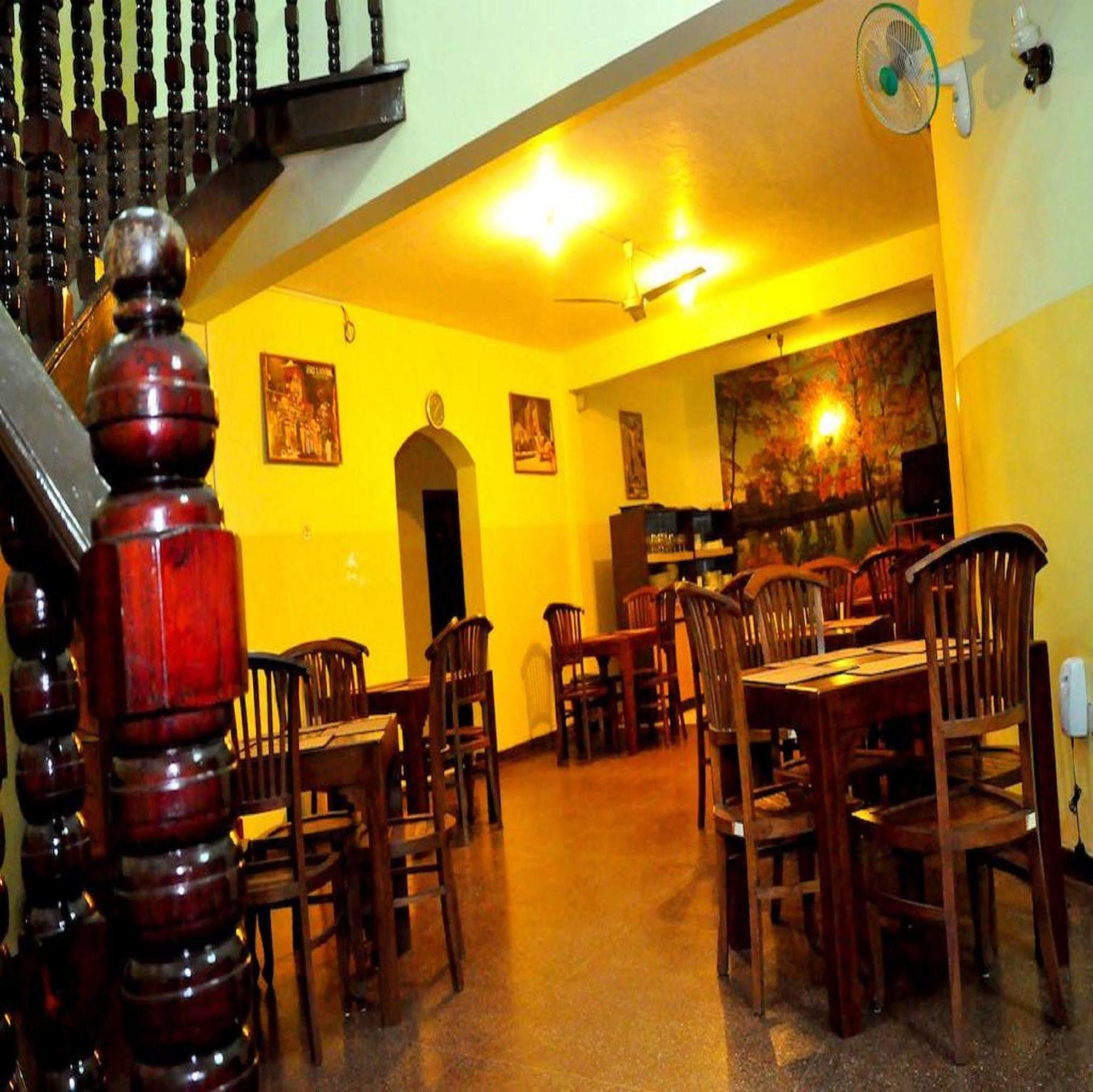 Milano Tourist Rest Hotel Anuradhapura Kültér fotó
