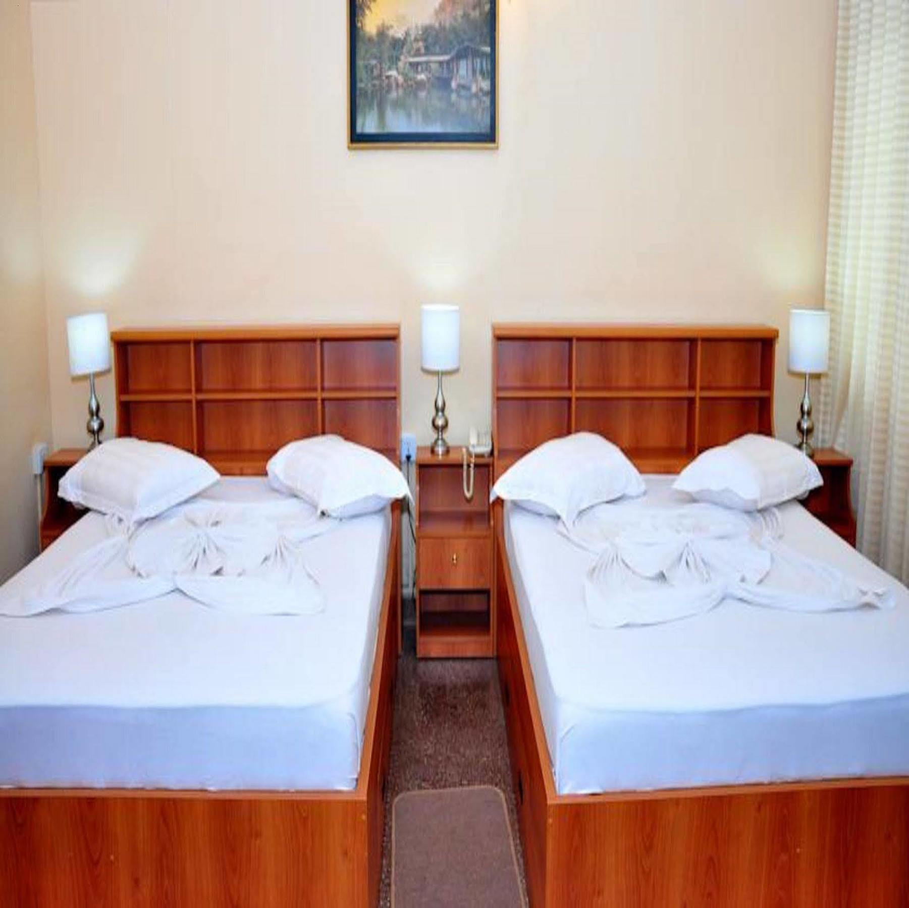 Milano Tourist Rest Hotel Anuradhapura Kültér fotó